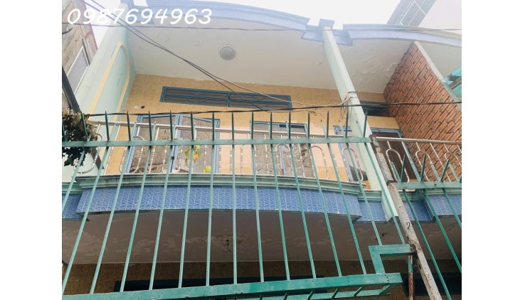 Q8 BÁN NHÀ CŨ TIỆN XÂY MỚI 5.3x10.3M CÁCH MẶT TIỀN BÔNG SAO 10M HẺM 3 GÁC CHỈ 70TR/M2 4.XT